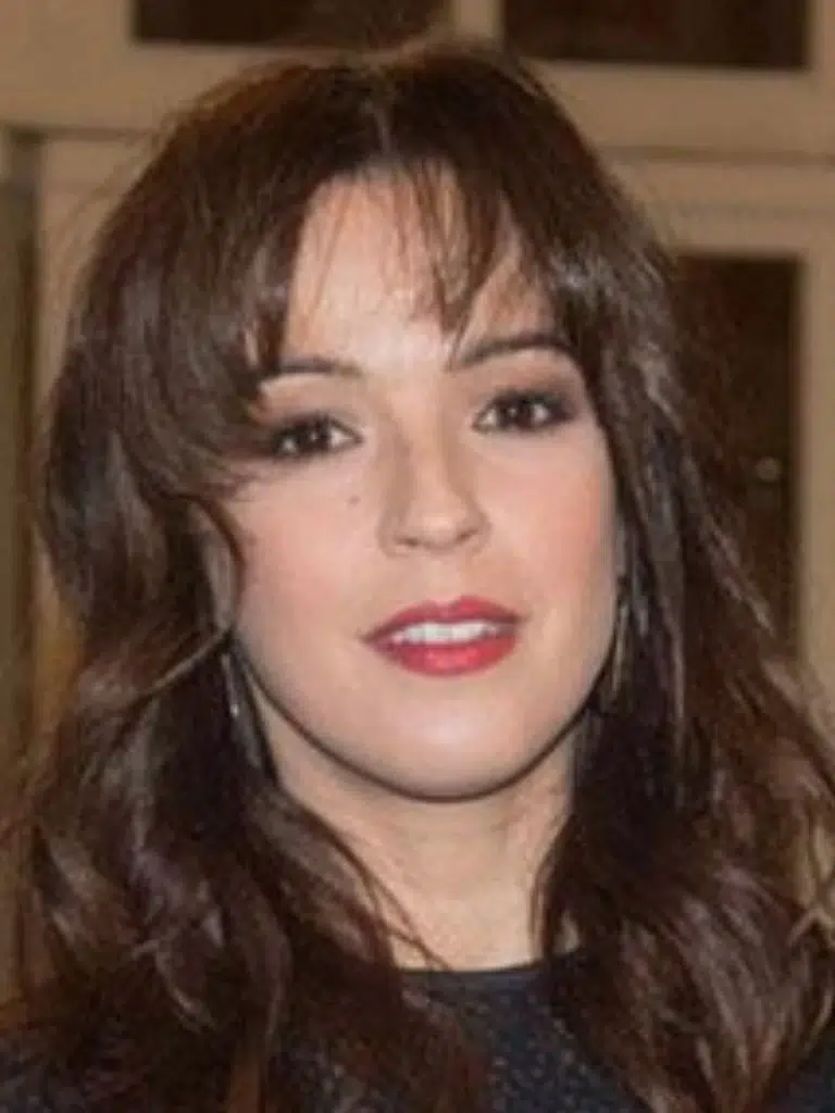 Veronica Sanchez Biography: Wiki, Age, Career, Height, Weight, Husband, Net Worth & More